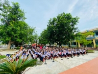 Giới thiệu về trường THCS Quế Thuận